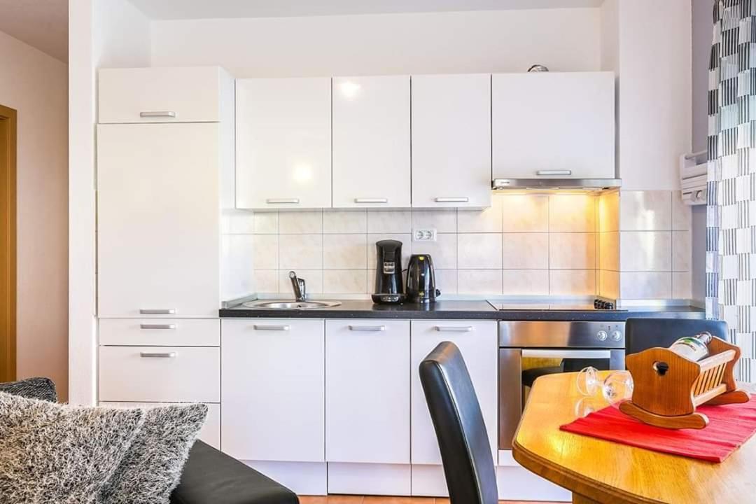 Apartman Nada *** Medulin Eksteriør billede